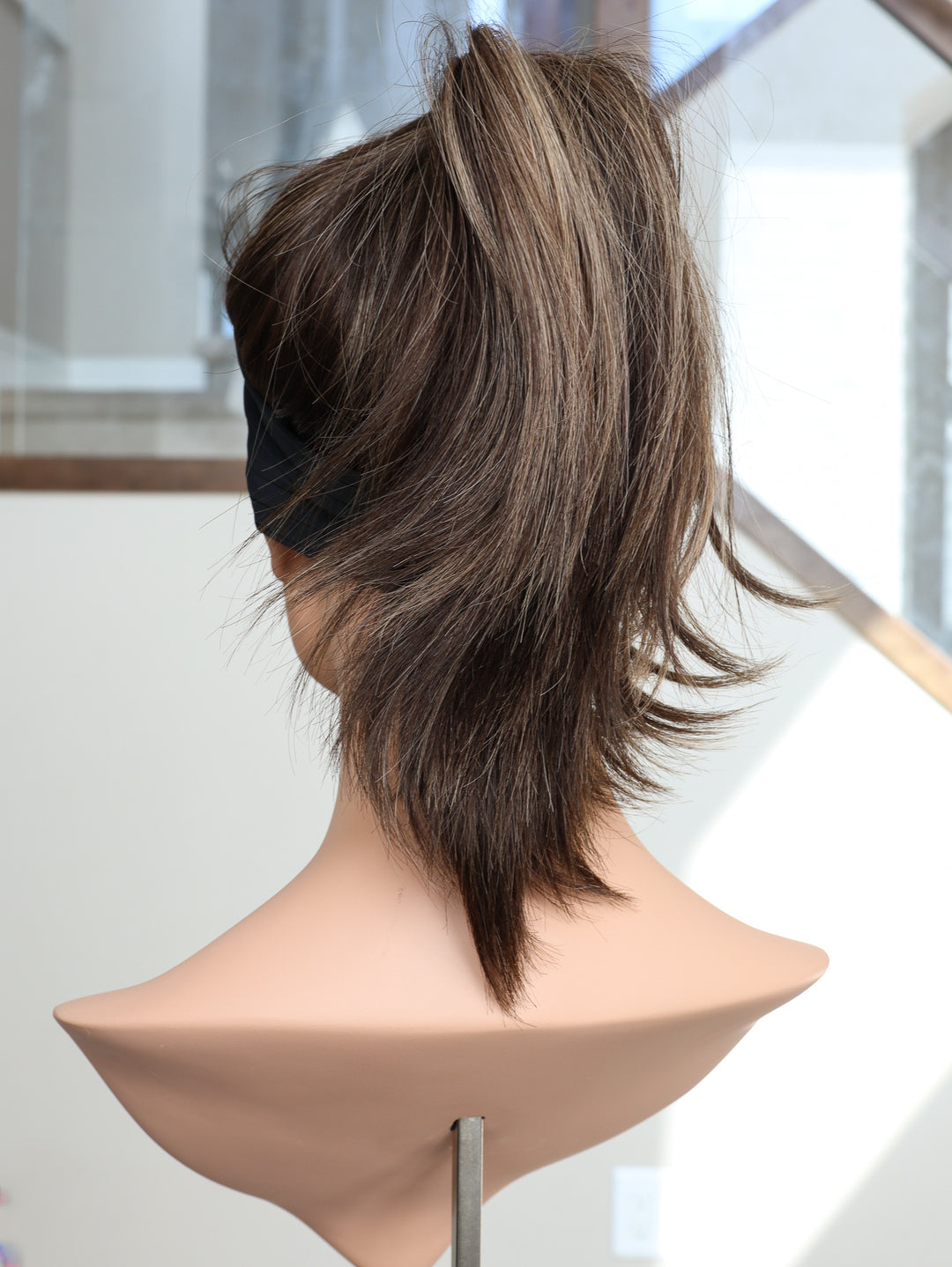 22" Jennifer Active Pony Wig