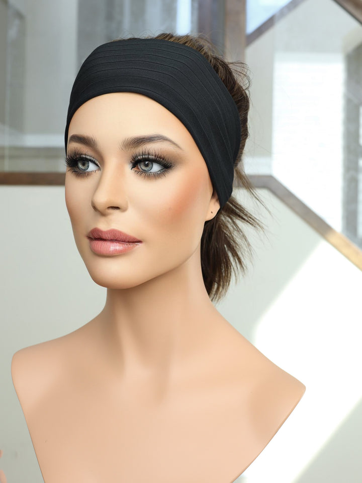 22" Jennifer Active Pony Wig